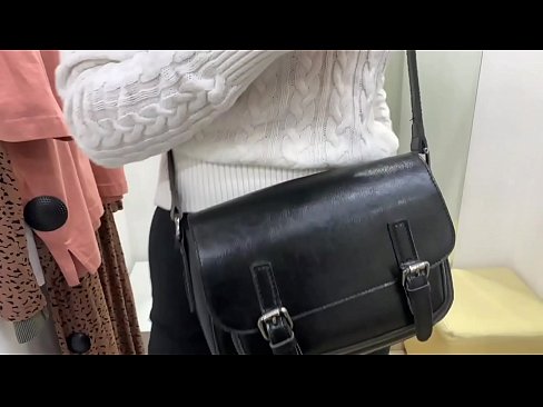❤️ Публичная мастурбация молоденькой сучки ФералБерри с дилдо в примерочной ❤️❌ Качественный секс на 123sex.ru ❌️